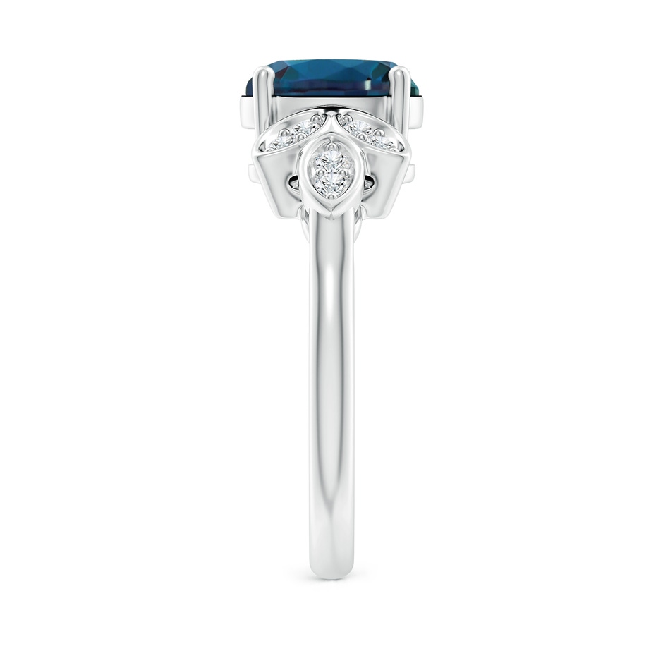 9x7mm Labgrown Vintage Style Oval Lab-Grown Alexandrite Ring with Diamond Accents in P950 Platinum side 299