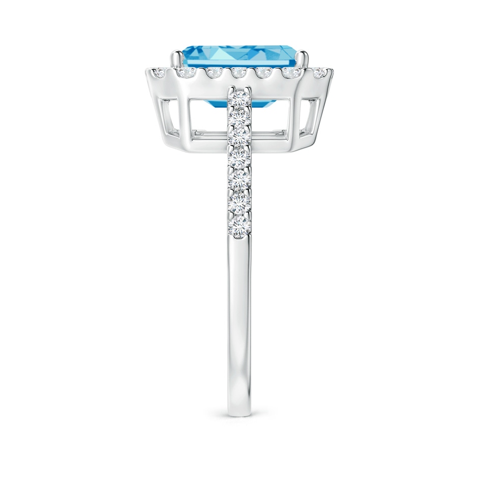 7x5mm Labgrown Emerald-Cut Lab-Grown Fancy Intense Blue Diamond Halo Ring in P950 Platinum side 299