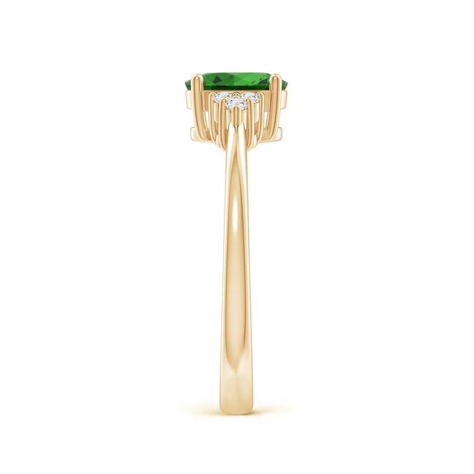 7x5mm Labgrown Lab-Grown Solitaire Oval Emerald Ring with Trio Diamond Accents in Yellow Gold side 299