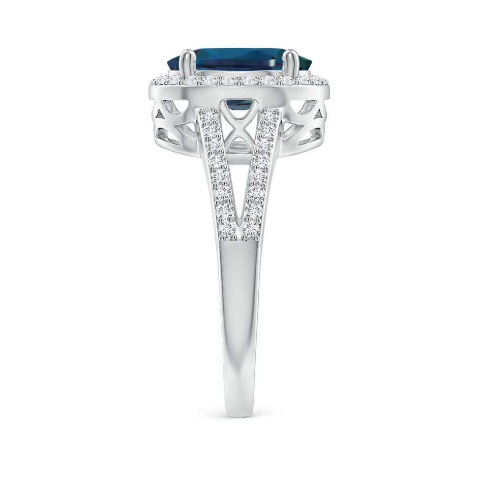 10x8mm Labgrown Oval Lab-Grown Alexandrite Split Shank Halo Ring in White Gold side 299