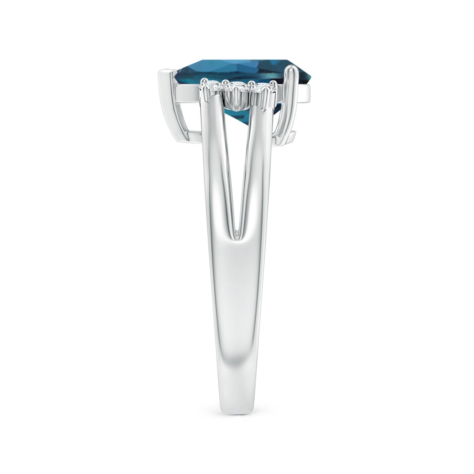 10x7mm Labgrown Pear Lab-Grown Alexandrite Ring with Triple Diamond Accents in P950 Platinum side 299