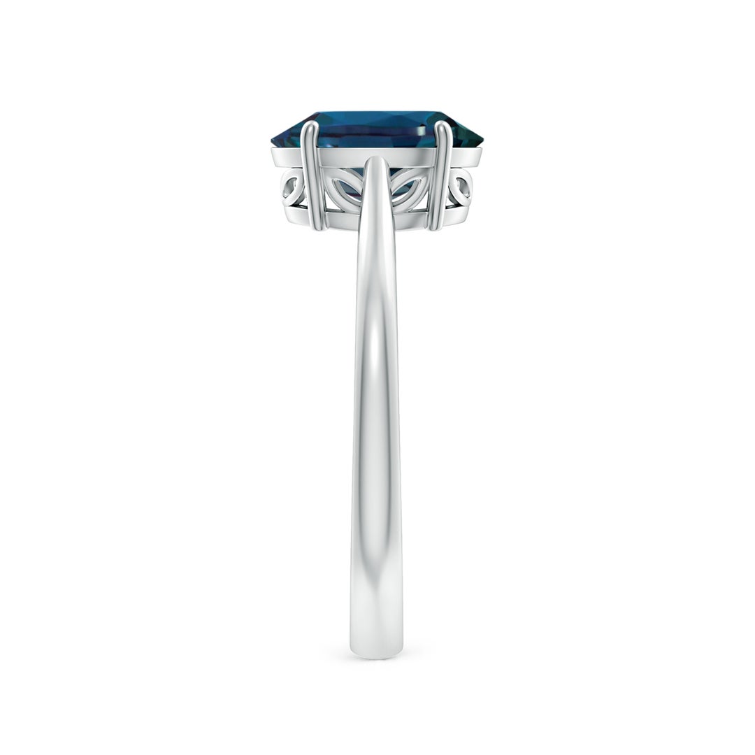 9x7mm Labgrown Oval Solitaire Lab-Grown Alexandrite Cocktail Ring in White Gold - side 4