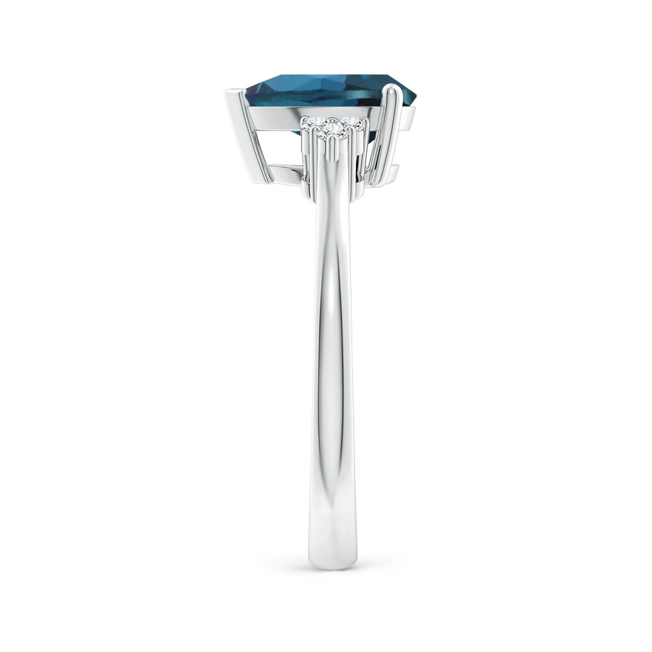 9x7mm Labgrown Pear Lab-Grown Alexandrite Solitaire Ring with Trio Diamonds in White Gold side 299