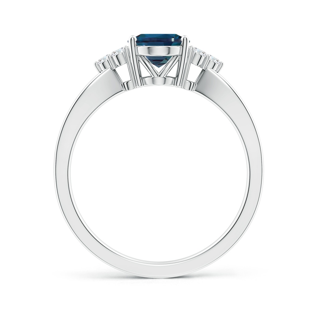 8x6mm Labgrown Oval Lab-Grown Alexandrite Split Shank Ring with Trio Diamonds in White Gold - side 199