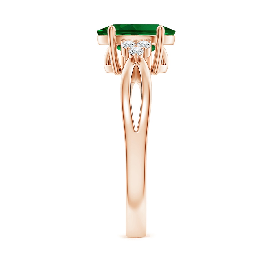 10x8mm Labgrown Lab-Grown Solitaire Oval Emerald Split Shank Ring with Trio Lab Diamonds in Rose Gold side 299