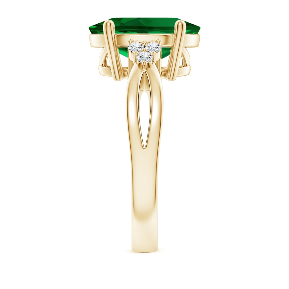 12x10mm Labgrown Lab-Grown Solitaire Oval Emerald Split Shank Ring with Trio Lab Diamonds in Yellow Gold side 299