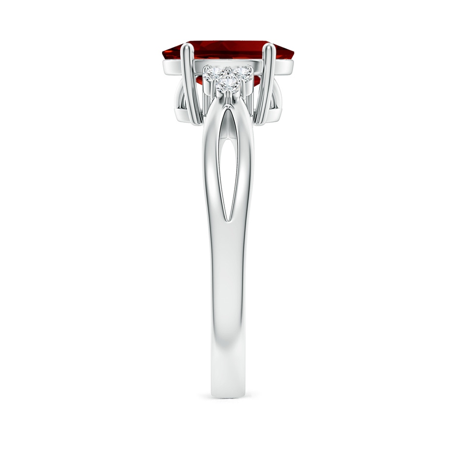 10x8mm Labgrown Lab-Grown Solitaire Oval Ruby Split Shank Ring with Trio Lab Diamonds in P950 Platinum side 299