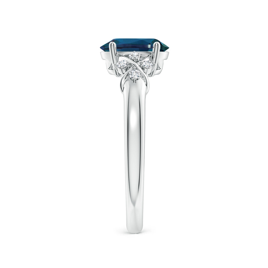 8x6mm Labgrown Solitaire Oval Lab-Grown Alexandrite Criss Cross Ring with Diamonds in P950 Platinum side 299