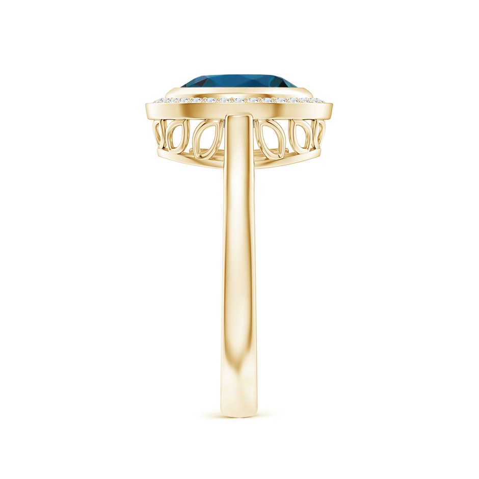 9x7mm Labgrown Bezel-Set Oval Lab-Grown Alexandrite Ring with Diamond Halo in Yellow Gold side 299