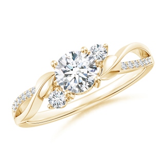 5.3mm FGVS Lab-Grown Three Stone Diamond Twisted Vine Ring in Yellow Gold