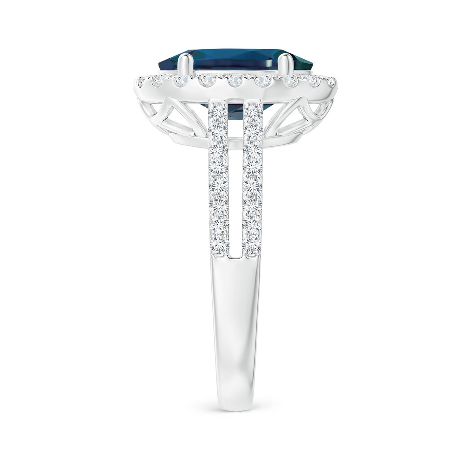 11x9mm Labgrown Oval Lab-Grown Alexandrite Split Shank Halo Ring with Diamonds in P950 Platinum side 299