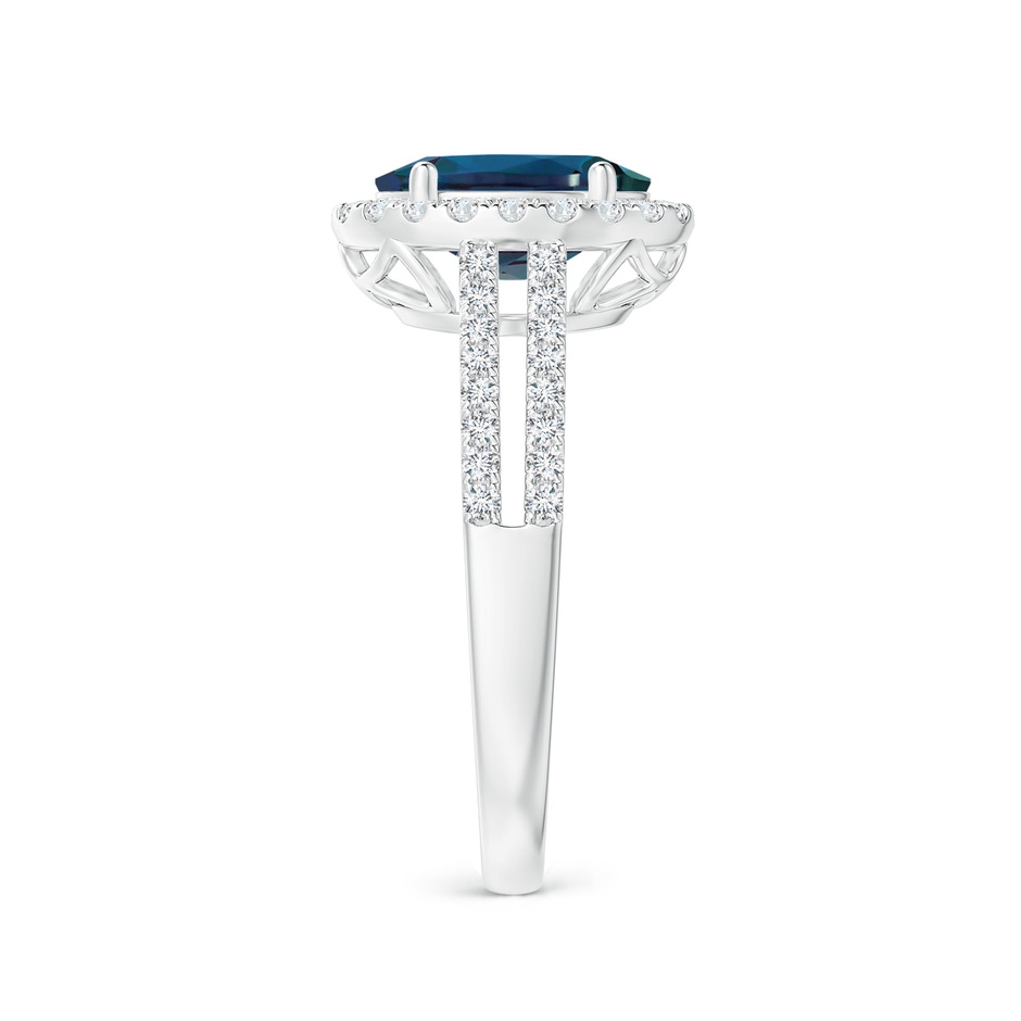 9x7mm Labgrown Oval Lab-Grown Alexandrite Split Shank Halo Ring with Diamonds in P950 Platinum side 299