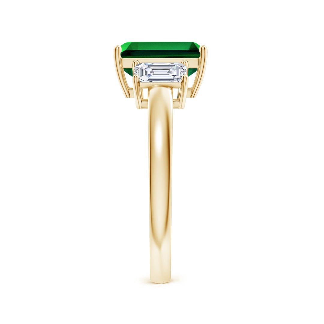 9x7mm Labgrown Lab-Grown Emerald-Cut Emerald and Lab Diamond Three Stone Ring in Yellow Gold - side 5