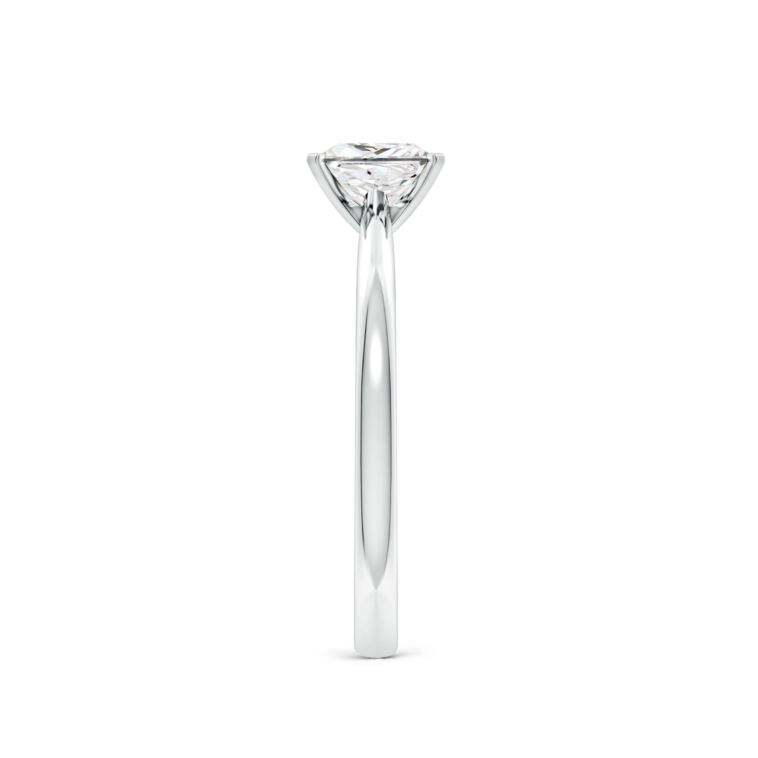 5.5mm FGVS Lab-Grown Princess-Cut Diamond Reverse Tapered Shank Solitaire Engagement Ring in 18K White Gold