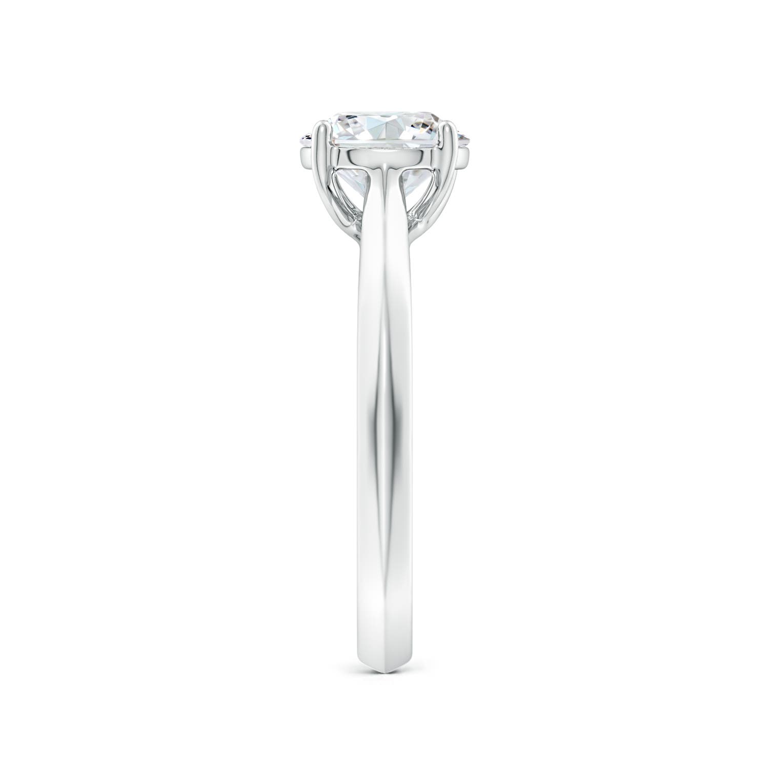 F-G, VS / 2 CT / 14 KT White Gold