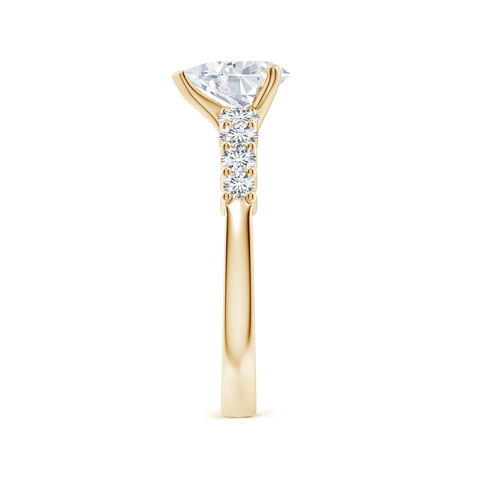 7.7x5.7mm FGVS Lab-Grown Solitaire Pear Diamond Graduated Engagement Ring in Yellow Gold side 299