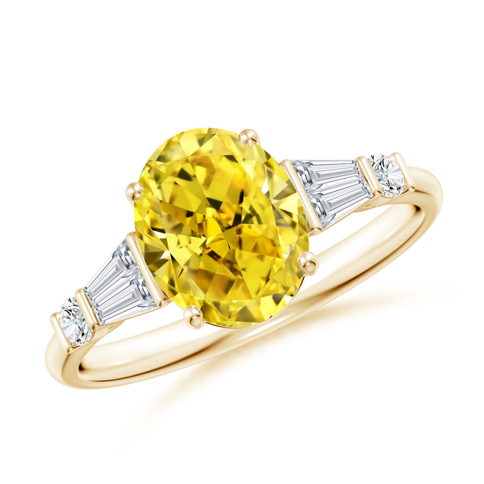9x7mm Labgrown Oval Lab-Grown Diamond Side Stone Cocktail Ring in 18K Yellow Gold 