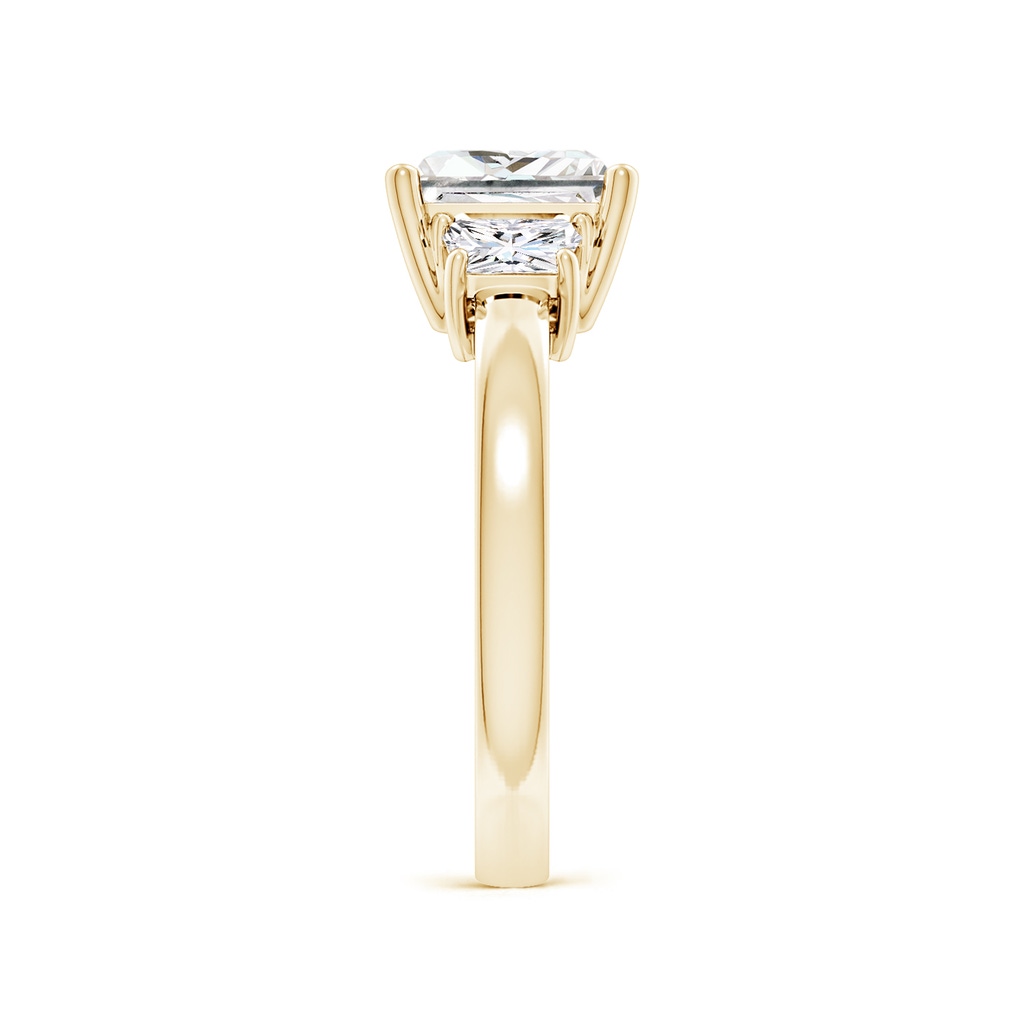 7mm FGVS Lab-Grown Princess-Cut and Trapezoid Diamond Three Stone Engagement Ring in Yellow Gold Side 299