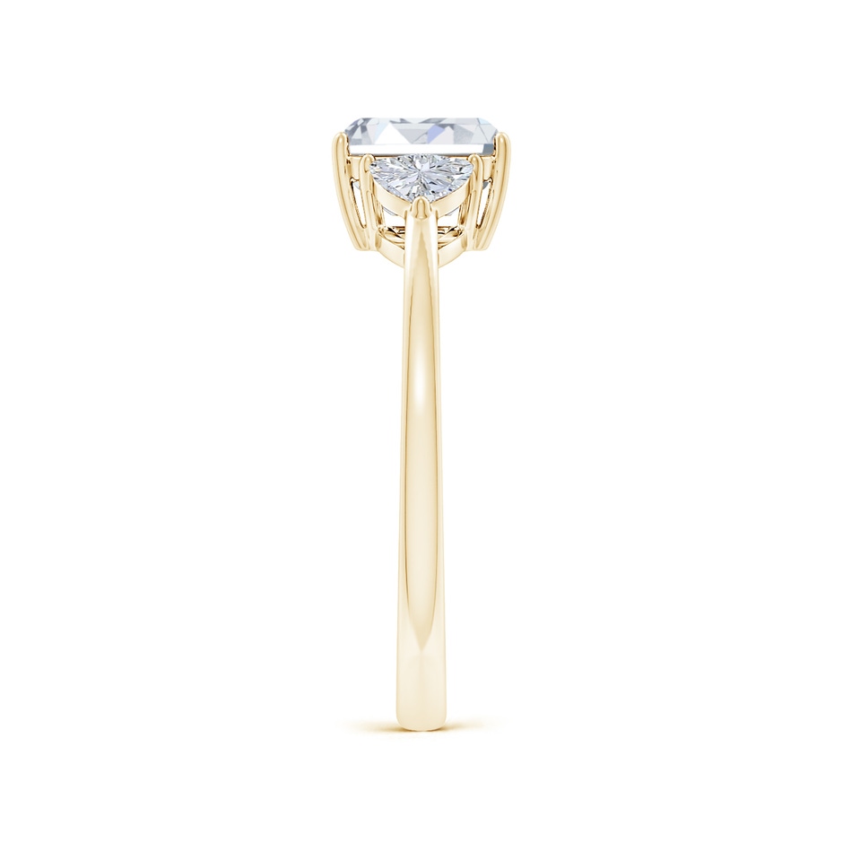 6.5x4.5mm FGVS Lab-Grown Emerald-Cut and Trillion Diamond Three Stone Reverse Tapered Shank Engagement Ring in Yellow Gold side 299