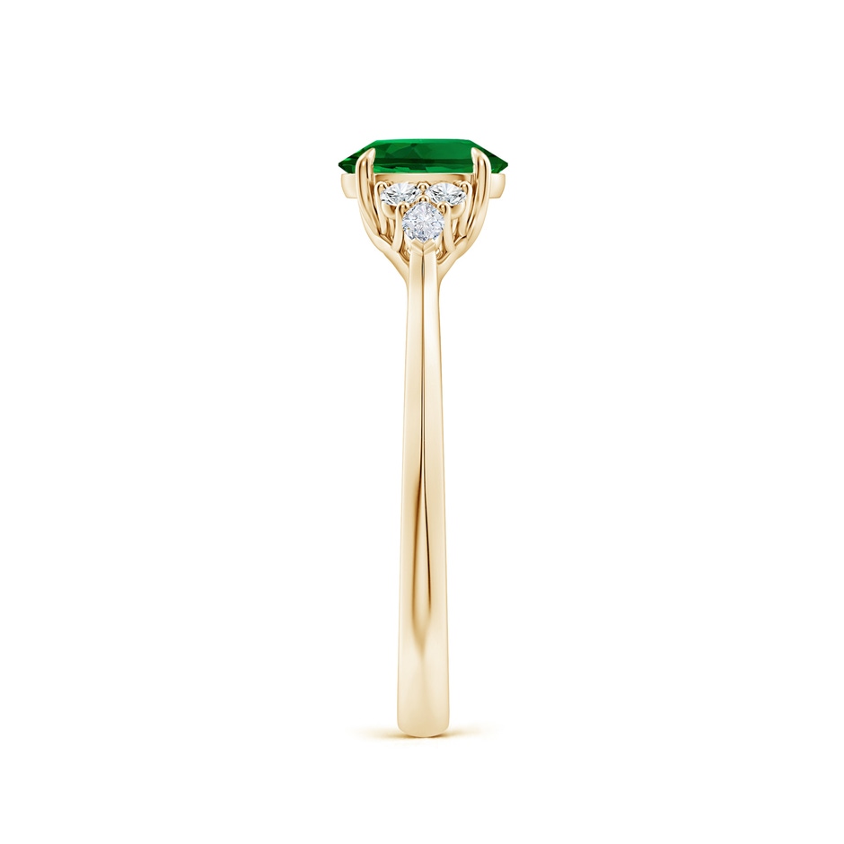 7x5mm Labgrown Lab-Grown Oval Emerald Side Stone Engagement Ring with Diamonds in Yellow Gold side 299
