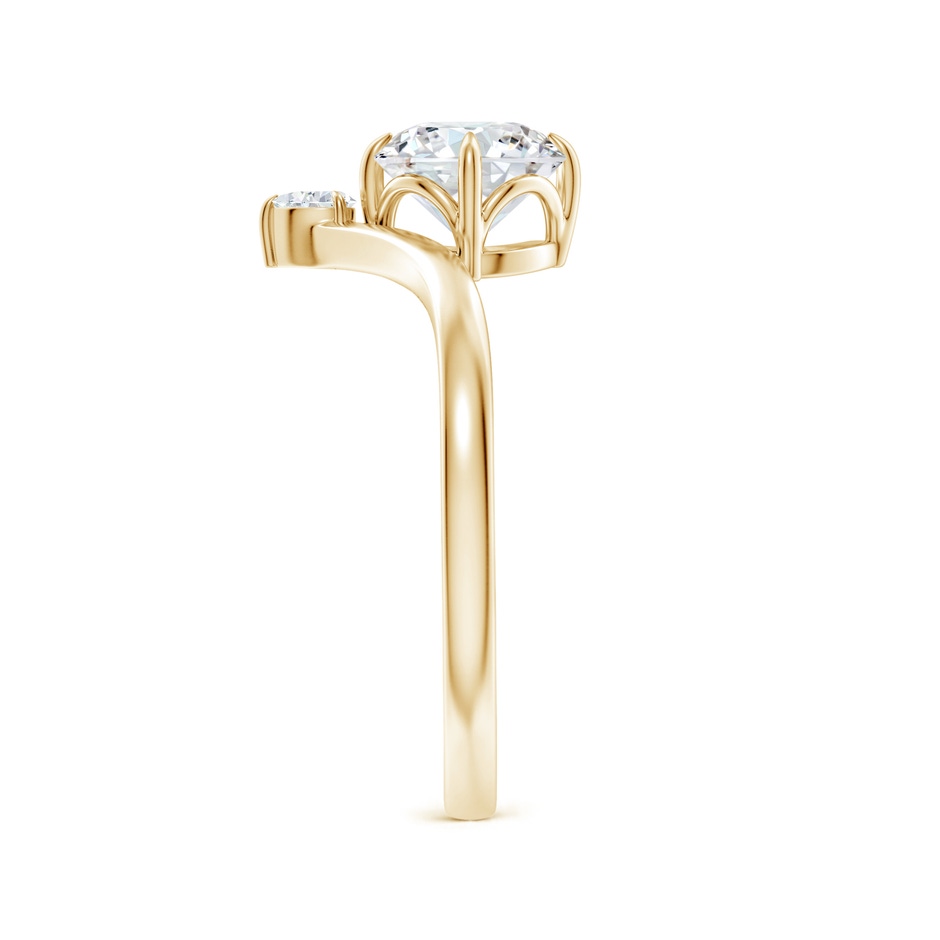 6.4mm FGVS Lab-Grown Prong-Set Round Diamond Chevron Engagement Ring in Yellow Gold side 299