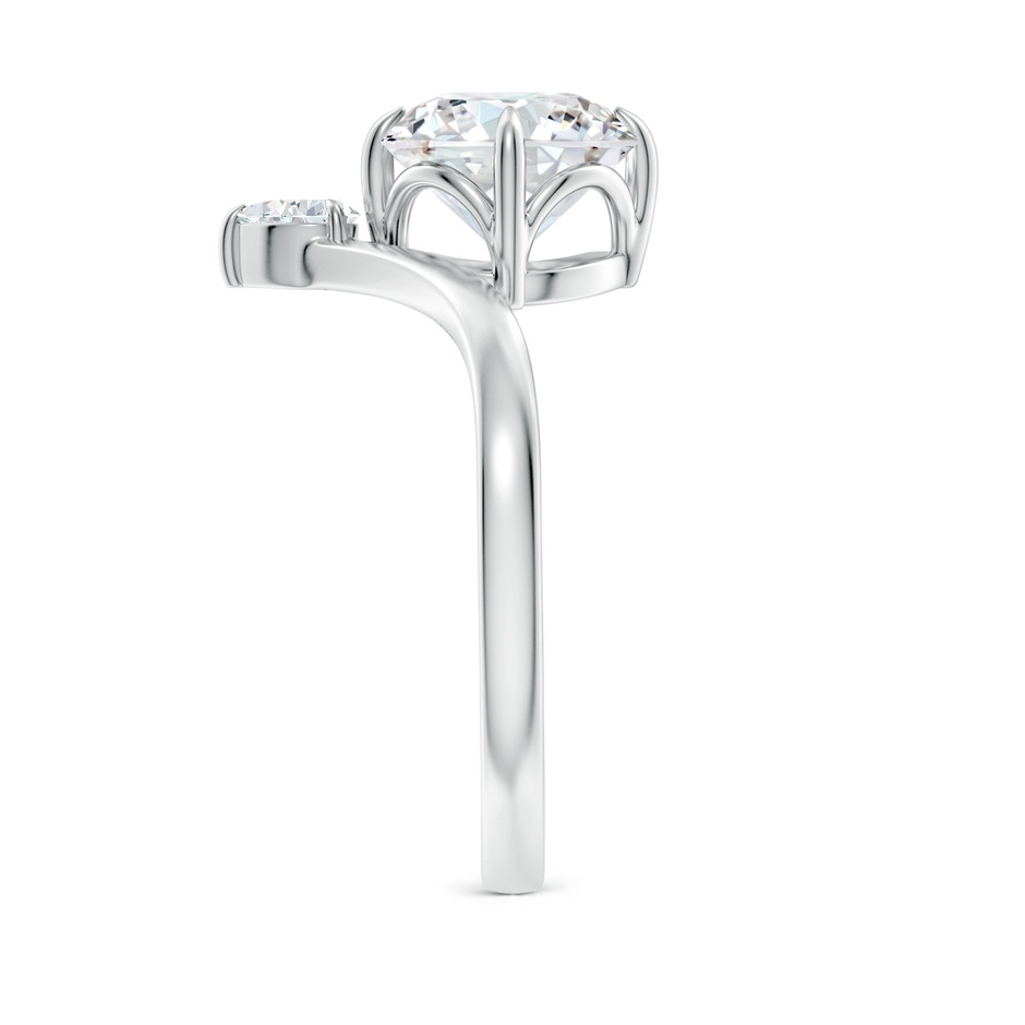 8mm FGVS Lab-Grown Prong-Set Round Diamond Chevron Engagement Ring in 18K White Gold side 299