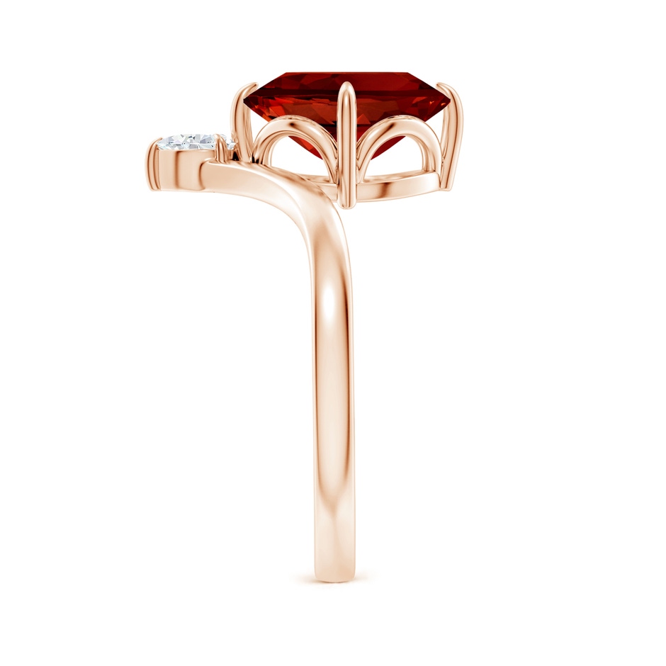 10x8mm Labgrown Lab-Grown Prong-Set Oval Ruby Chevron Engagement Ring in 18K Rose Gold side 299
