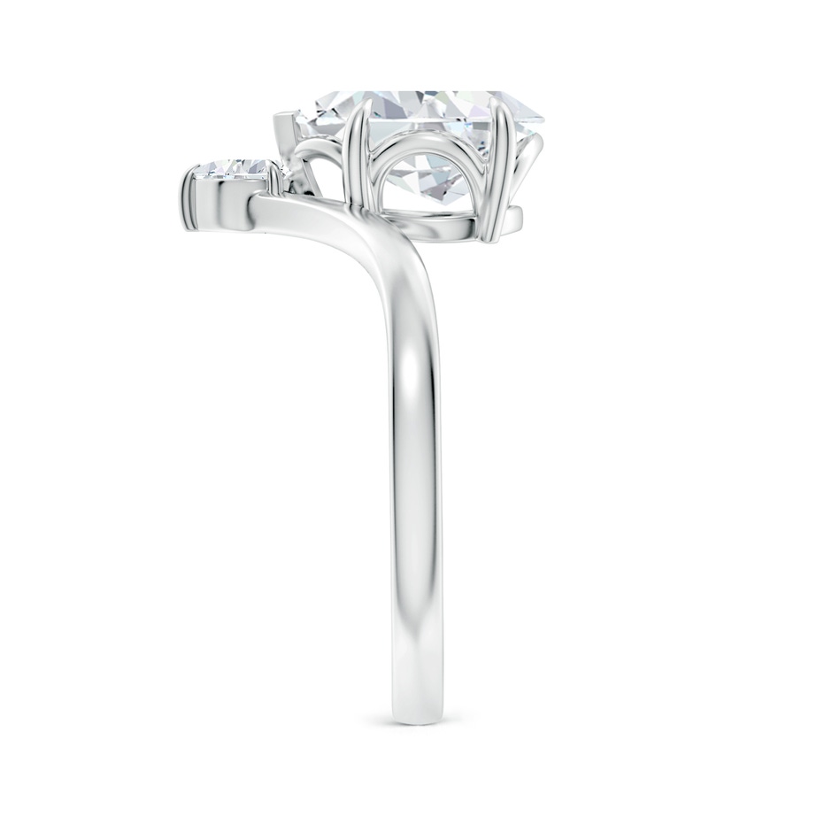 10x8mm FGVS Lab-Grown Prong-Set Pear Diamond Chevron Engagement Ring in 18K White Gold side 299