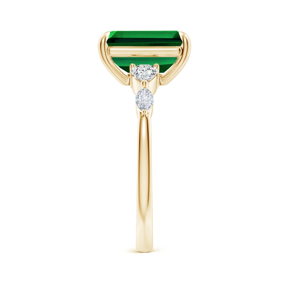 10x8mm Labgrown Lab-Grown Emerald-Cut Emerald Side Stone Engagement Ring in Yellow Gold side 299