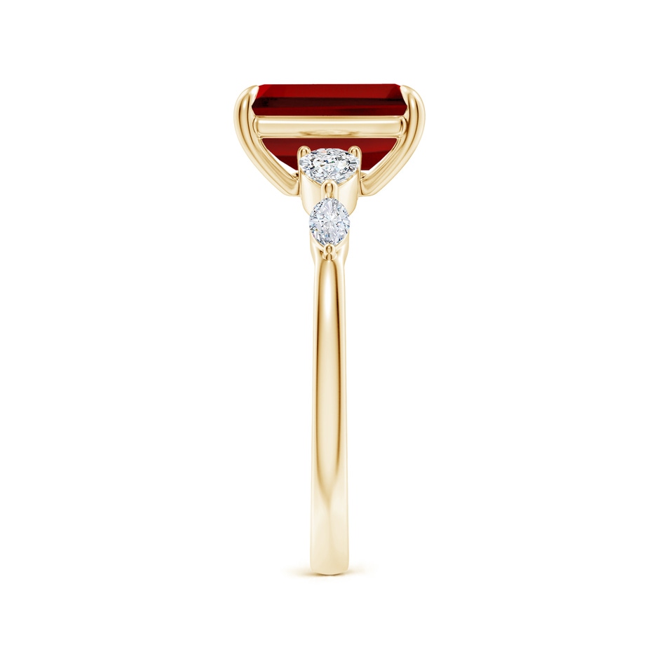 9x7mm Labgrown Lab-Grown Emerald-Cut Ruby Side Stone Engagement Ring in 18K Yellow Gold side 299