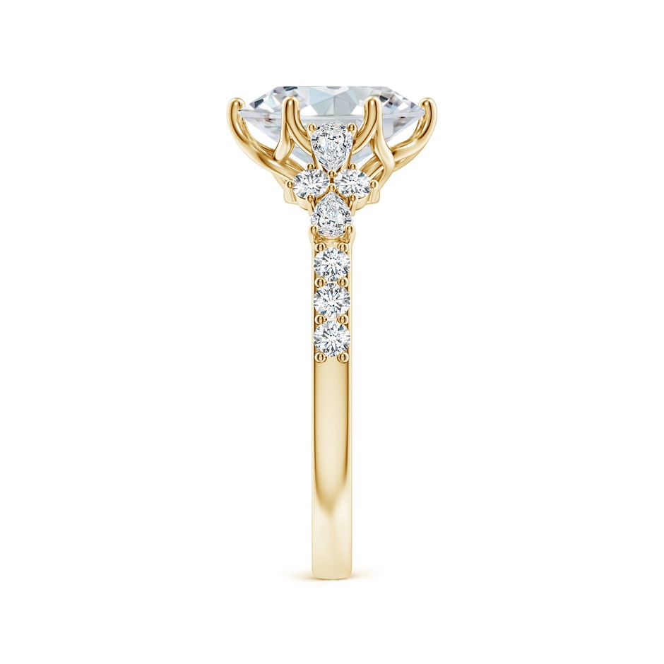 9x7mm FGVS Lab-Grown Oval Diamond Side Stone Engagement Ring with Accents in Yellow Gold side 299