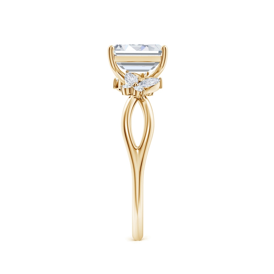 7x5mm FGVS Lab-Grown Emerald-Cut Diamond Butterfly Engagement Ring in Yellow Gold side 299