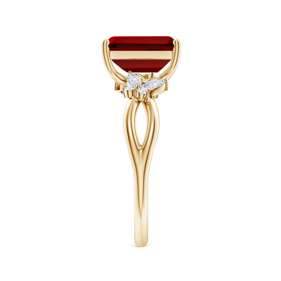9x7mm Labgrown Lab-Grown Emerald-Cut Ruby Butterfly Engagement Ring in Yellow Gold side 299
