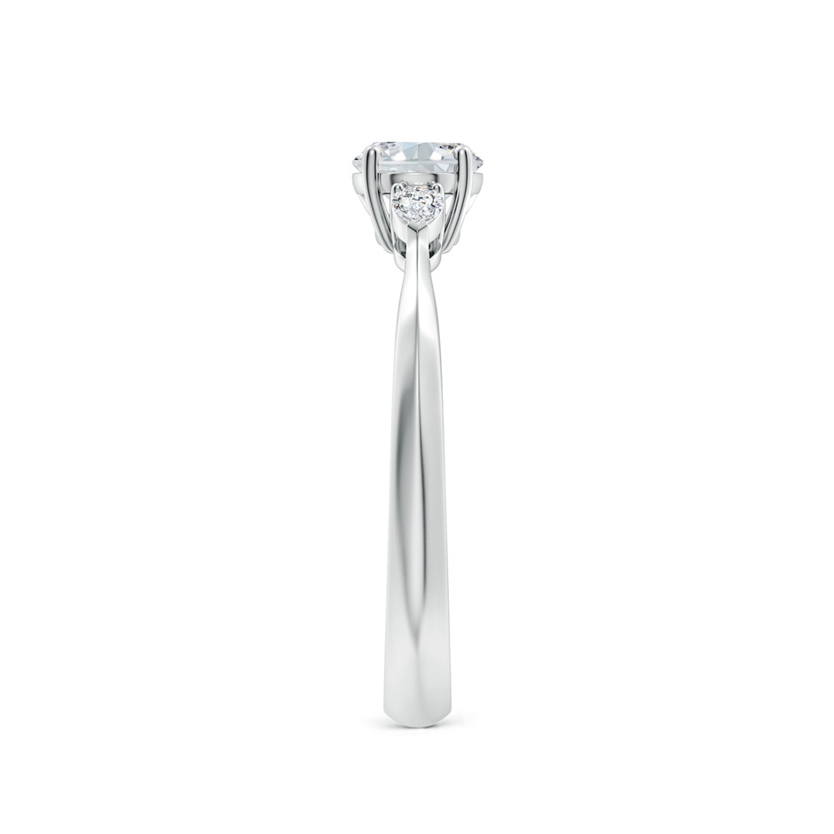 7x5mm FGVS Lab-Grown Classic East-West Oval Diamond Side Stone Engagement Ring in P950 Platinum side 299