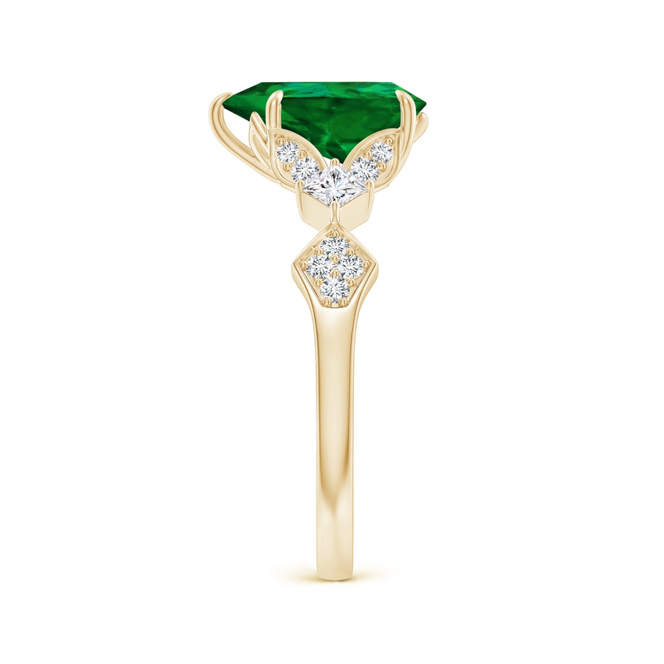 10x8mm Labgrown Lab-Grown Vintage Style Pear Emerald Engagement Ring with Leaf Motifs in Yellow Gold side 299