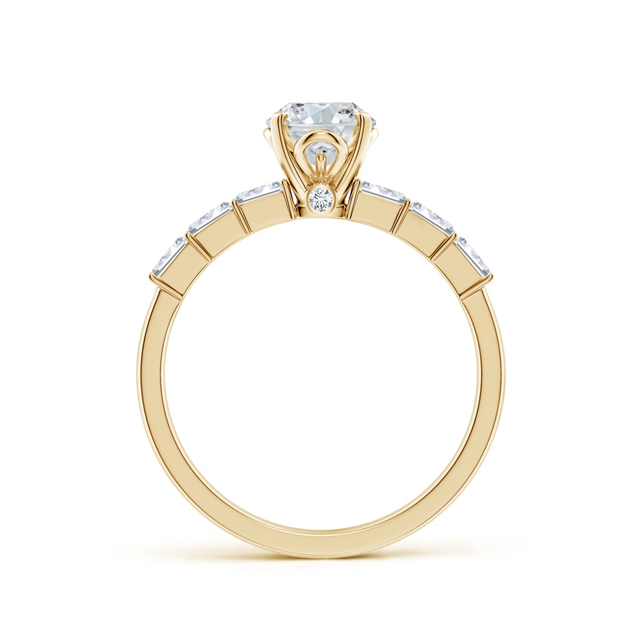 8x6mm FGVS Prong-Set Oval Lab-Grown Diamond Engagement Ring with Emerald-Cut Accents in Yellow Gold side 199