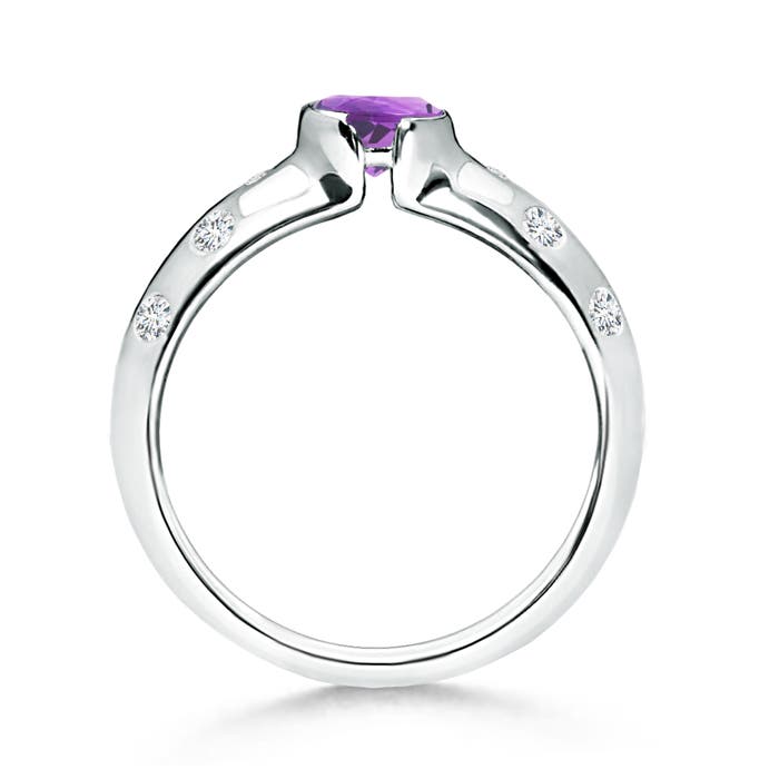 AA - Amethyst / 0.62 CT / 14 KT White Gold