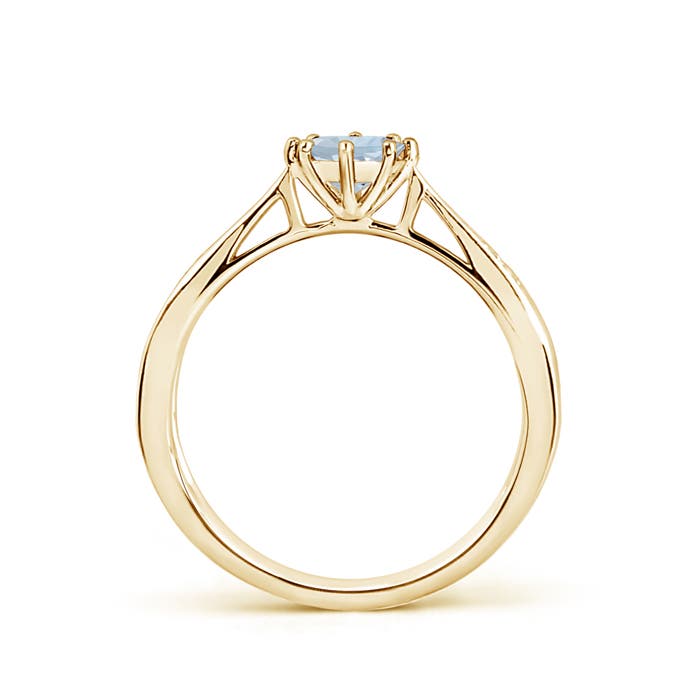 A - Aquamarine / 0.42 CT / 14 KT Yellow Gold