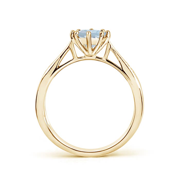 A - Aquamarine / 0.74 CT / 14 KT Yellow Gold