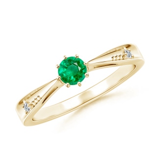 4mm AAA Tapered Shank Emerald Solitaire Ring with Diamonds in Yellow Gold