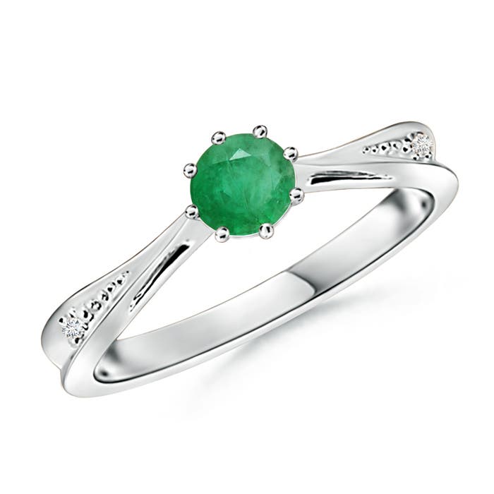 A - Emerald / 0.47 CT / 14 KT White Gold