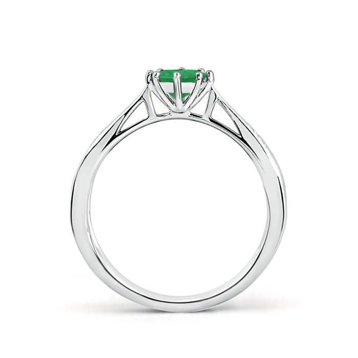 A - Emerald / 0.47 CT / 14 KT White Gold