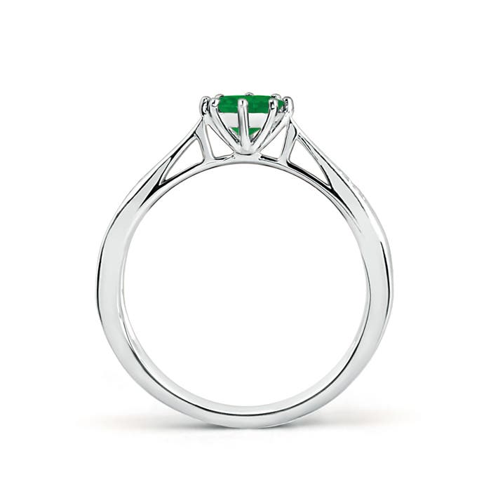 AA - Emerald / 0.47 CT / 14 KT White Gold