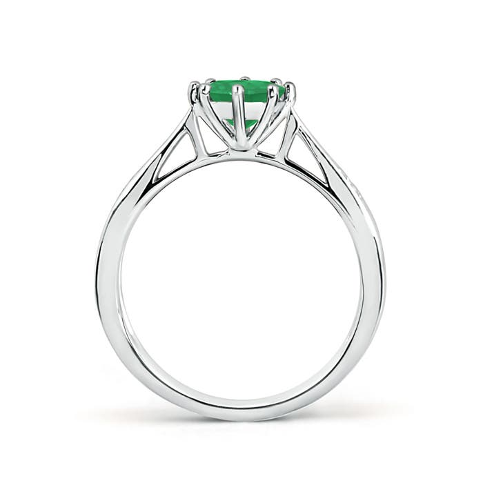 A - Emerald / 0.77 CT / 14 KT White Gold