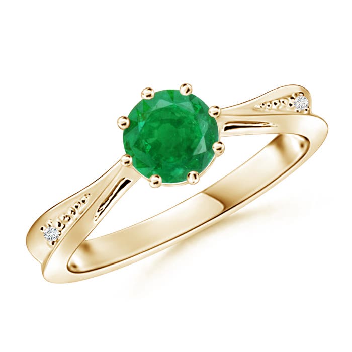 AA - Emerald / 0.77 CT / 14 KT Yellow Gold