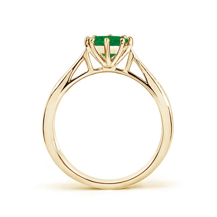 AA - Emerald / 0.77 CT / 14 KT Yellow Gold