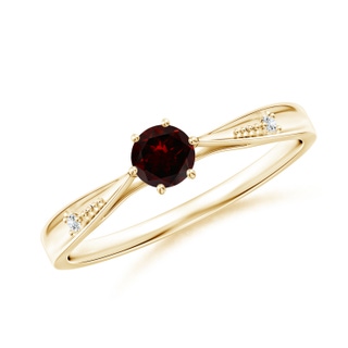 Round A Garnet