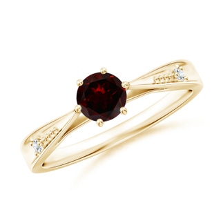 Round A Garnet
