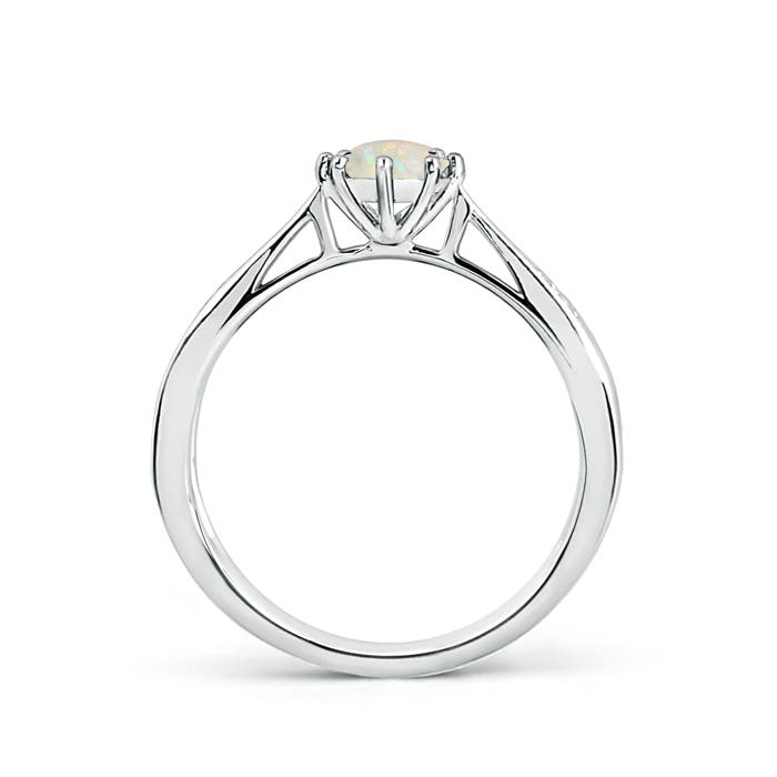 AAA - Opal / 0.35 CT / 14 KT White Gold