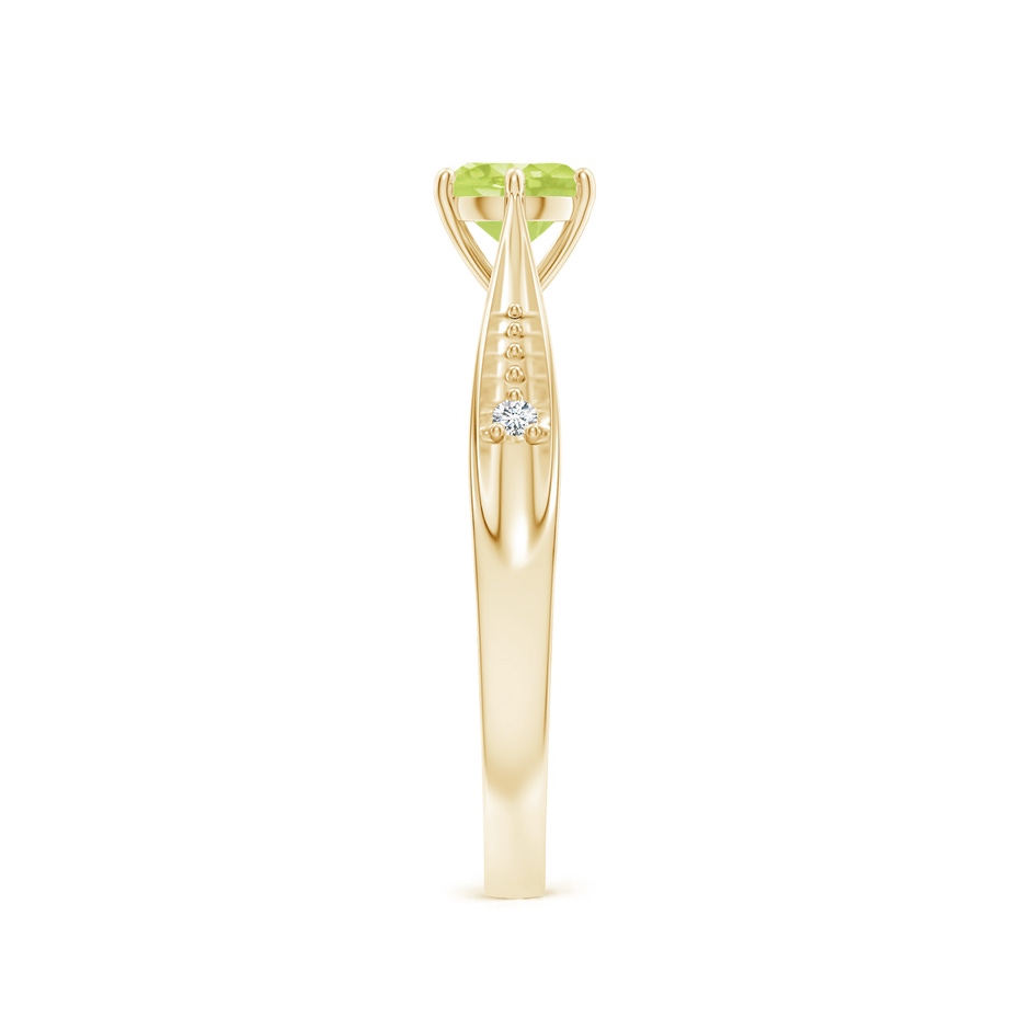 5mm A Tapered Shank Peridot Solitaire Ring with Diamonds in Yellow Gold side-2
